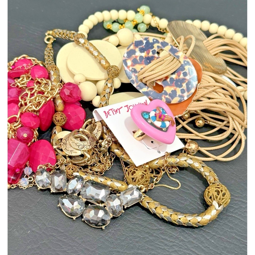 2.6 lbs Junk Jewelry Mixed Lot‎ Vintage Modern Crafters Repair Broken Parts Bulk